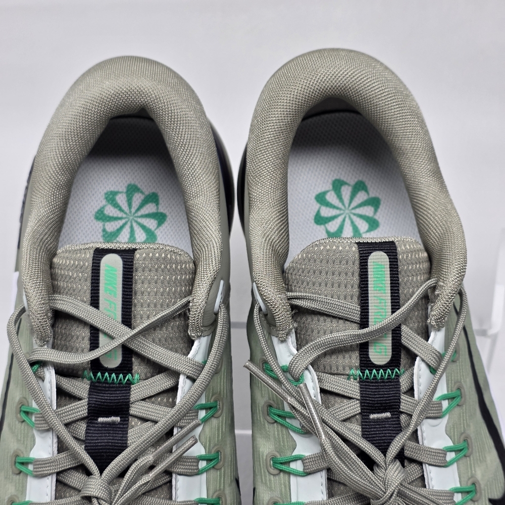 Nike Free Golf Next Nature Light Army Black Men Size 10 FN0332-300 B-GRADE New - Picture 9 of 10